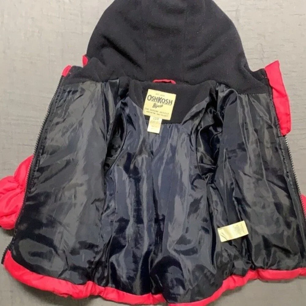 OshKosh 12 mo bubble Pink Baby girl jacket.